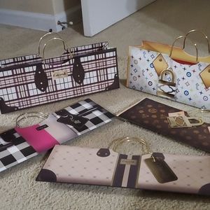 Wine gift bags
